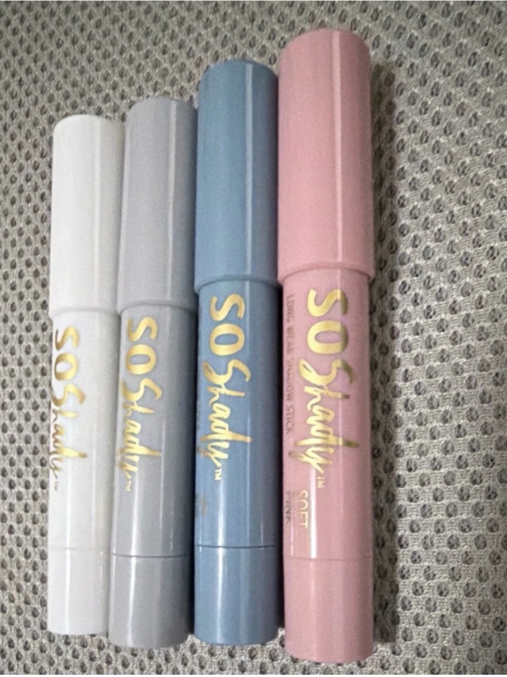 Belle Beauty Cream Shadow Stick - Pink, Blue, Gray, White